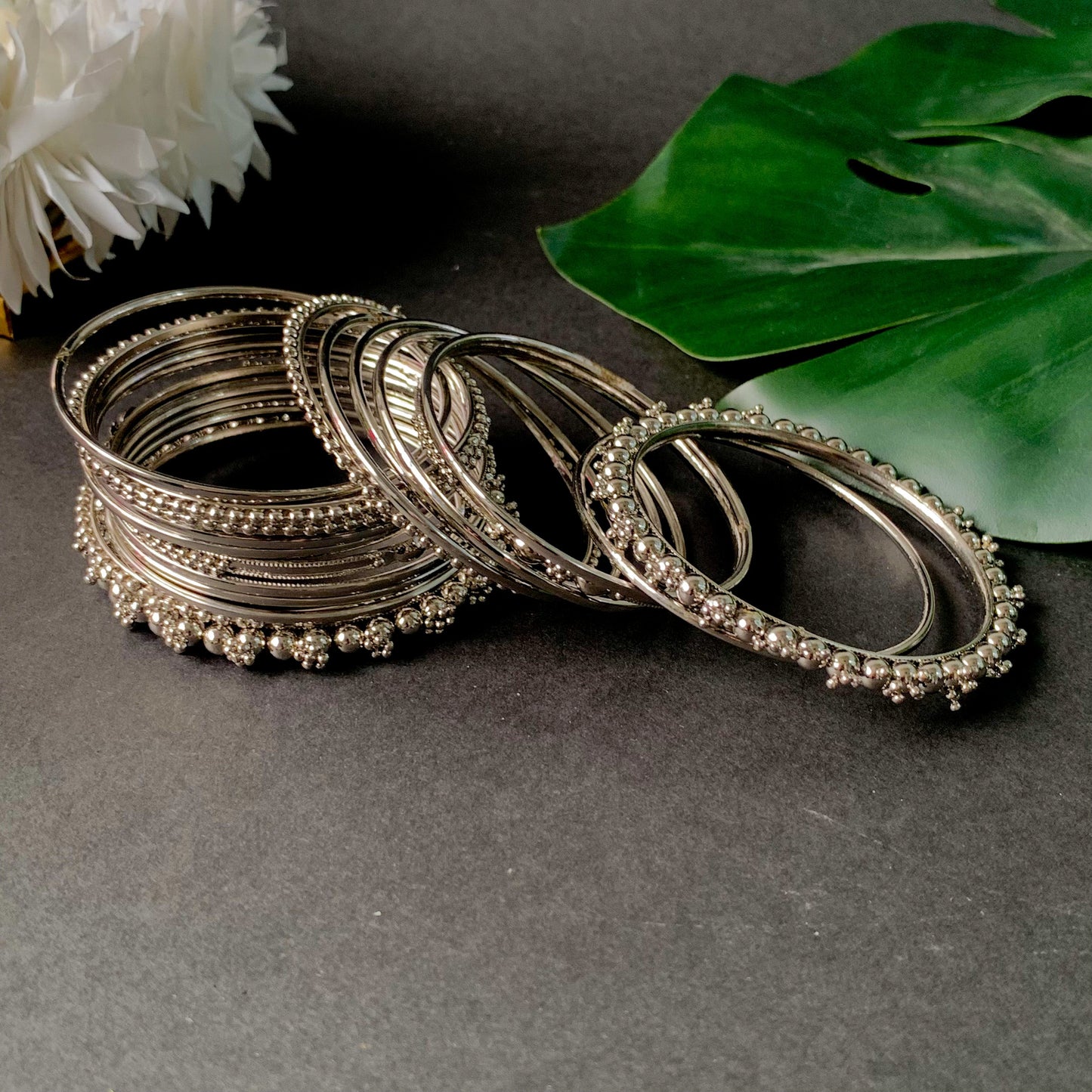 Nisha Bangles Set