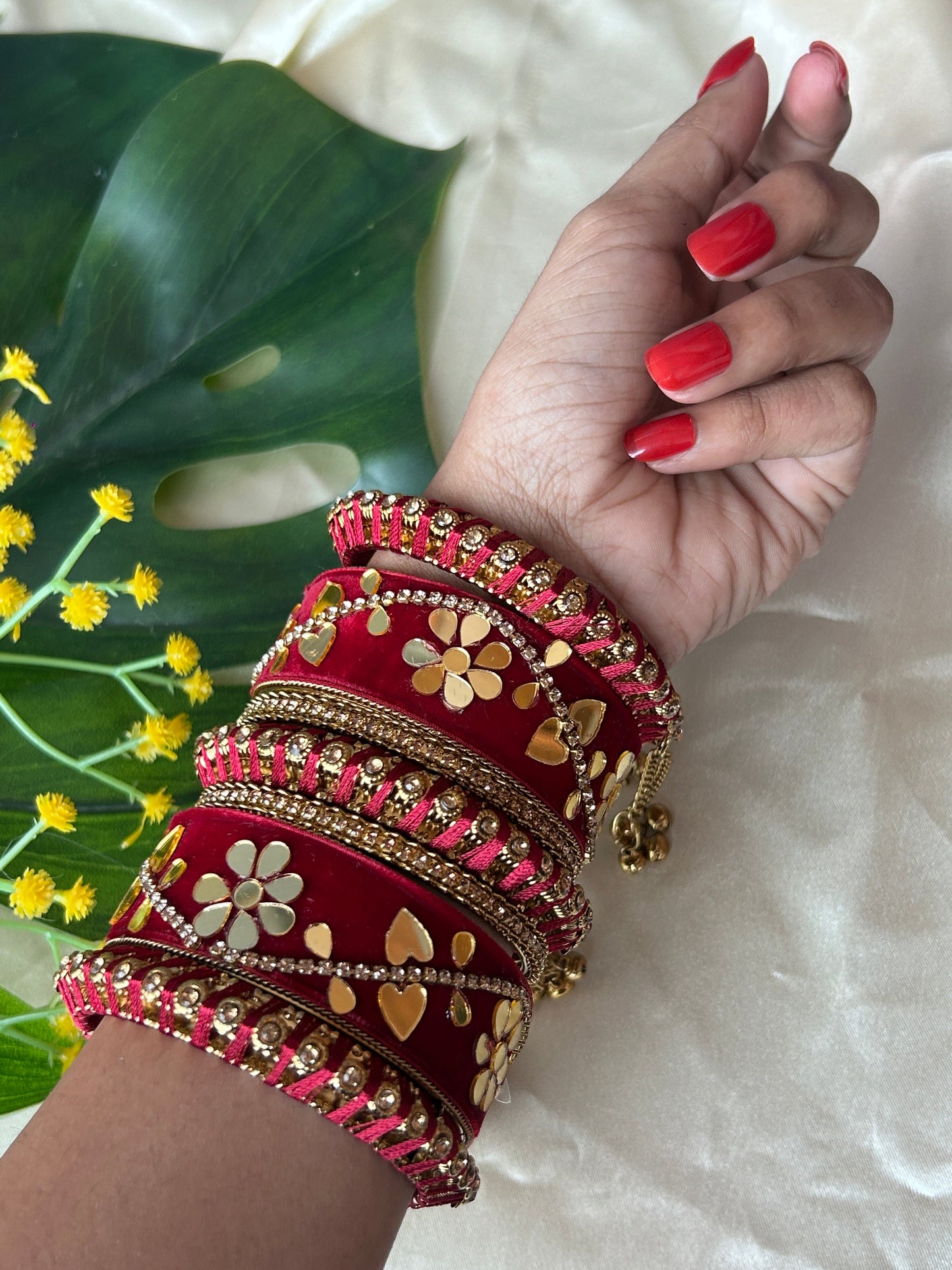 Myra Maroon Bangles